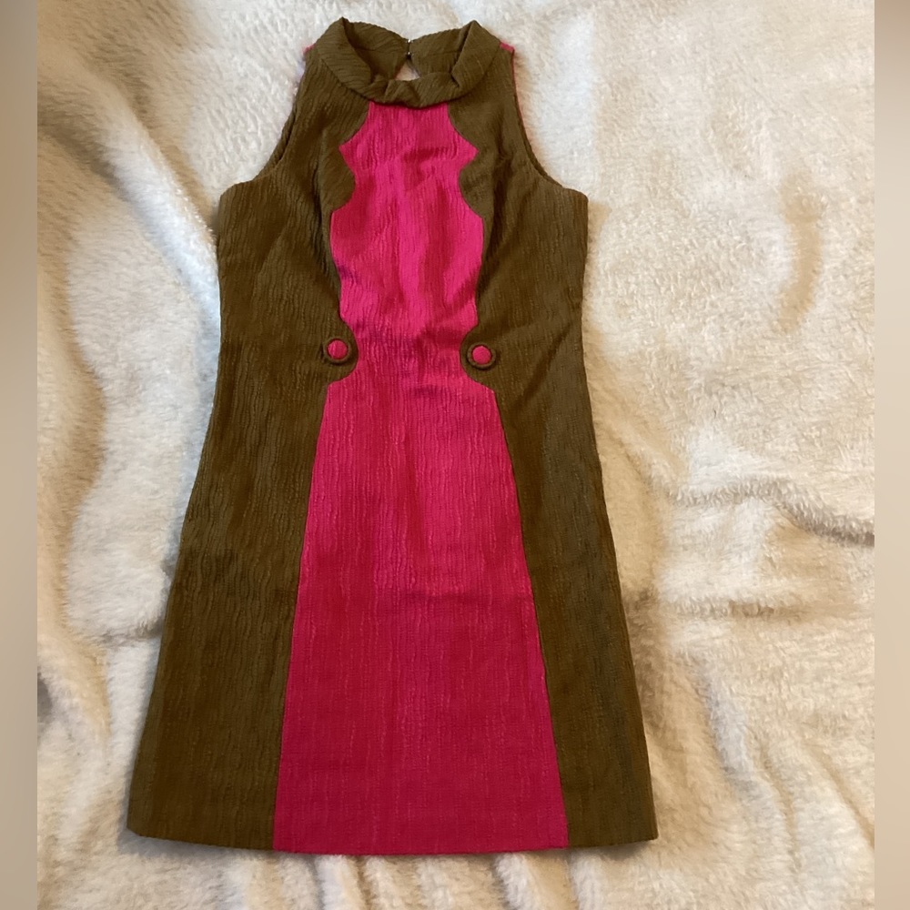 Retro mini dress